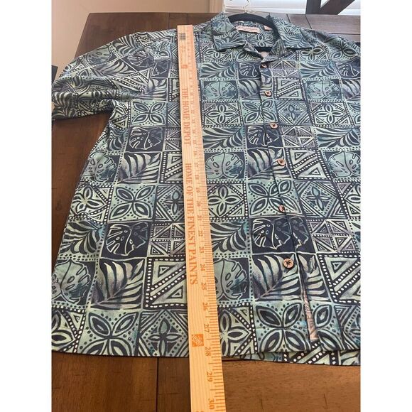 Caribbean Mens Button Up Hawaiian Shirt Size Large Blue Floral Silk Short Sleeve - Picture 10 of 12